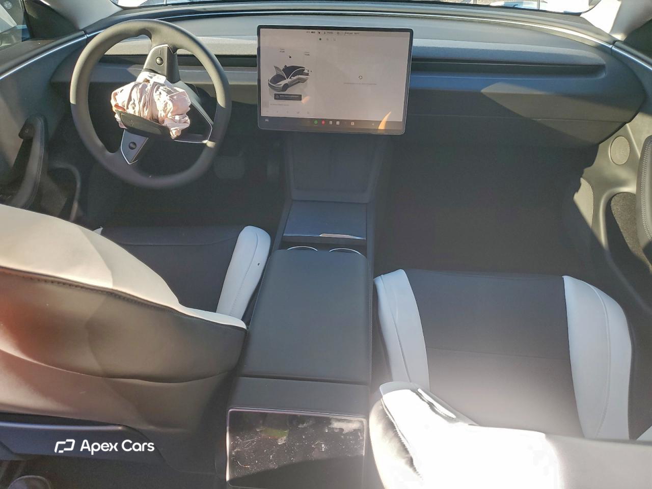 Tesla Model 3 2025