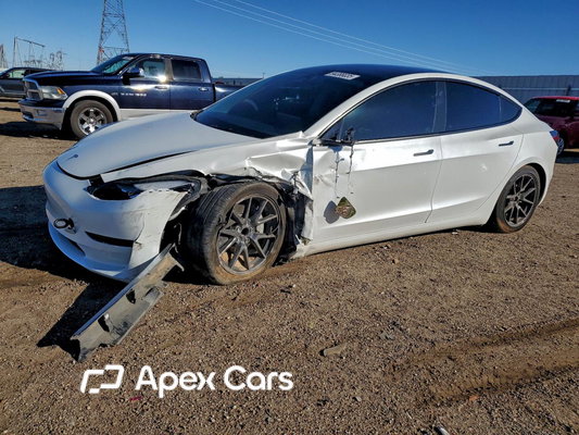 Tesla Model 3 2023 - Image 1 of 13