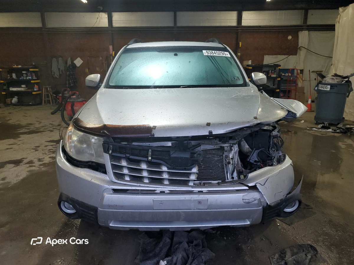 Subaru Forester 2011