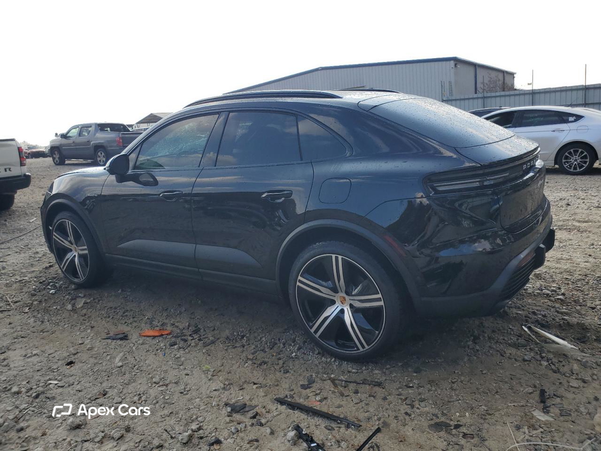 Porsche Macan 2025