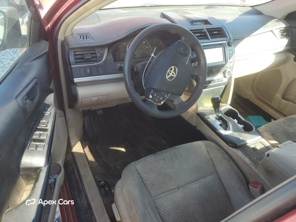 Toyota Camry 2012