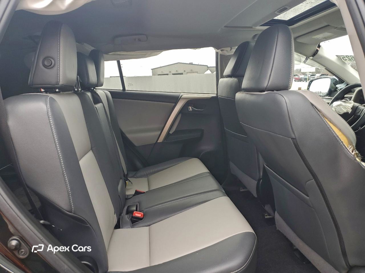 Toyota RAV 4 2015