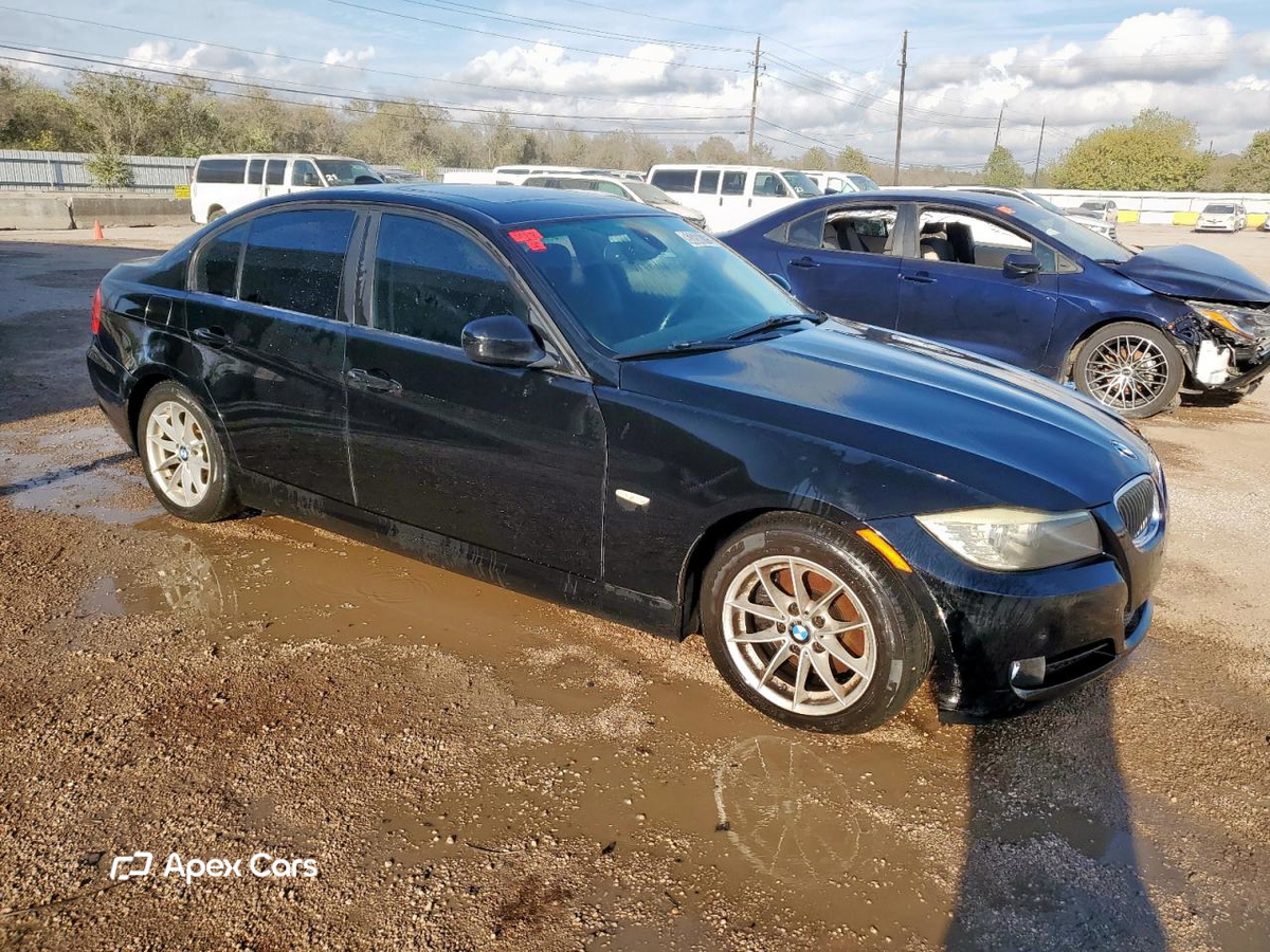 BMW Series 3 2010