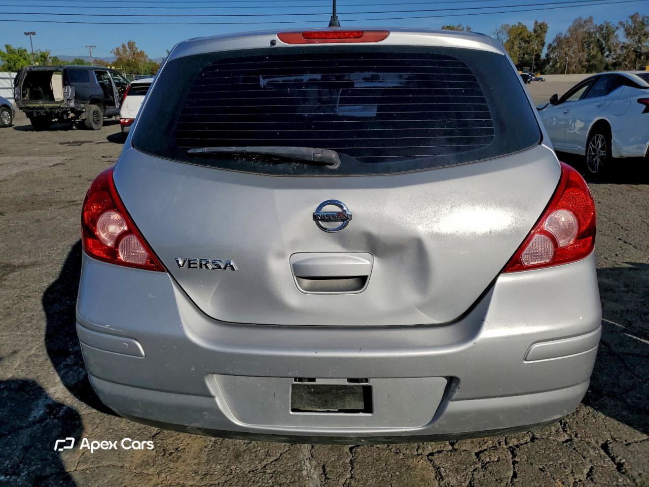 Nissan Versa 2011
