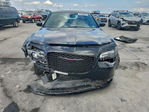 Chrysler 300 2022