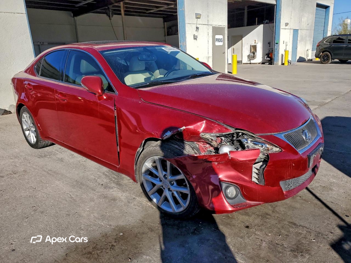 Lexus IS 2012
