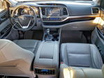 Toyota Highlander 2015