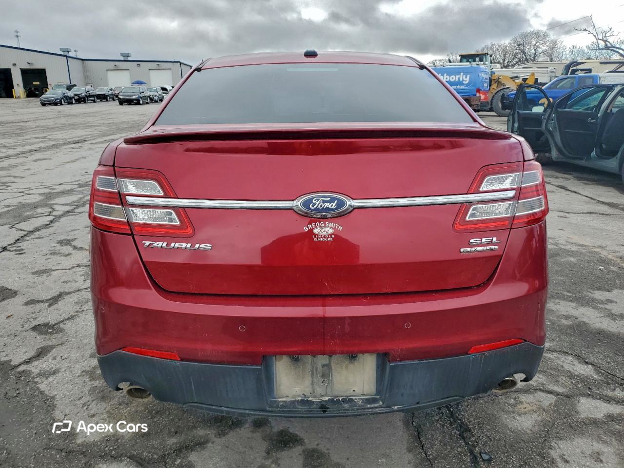 Ford Taurus 2016