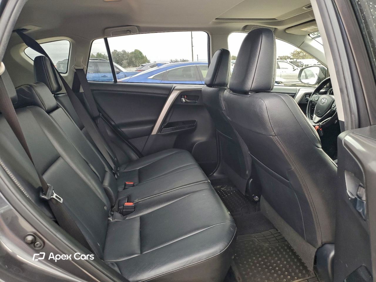 Toyota RAV 4 2016