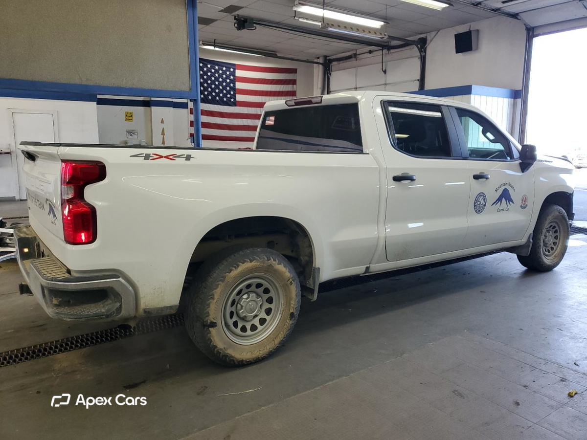 Chevrolet Silverado 2023