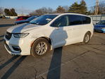 Chrysler Pacifica 2022