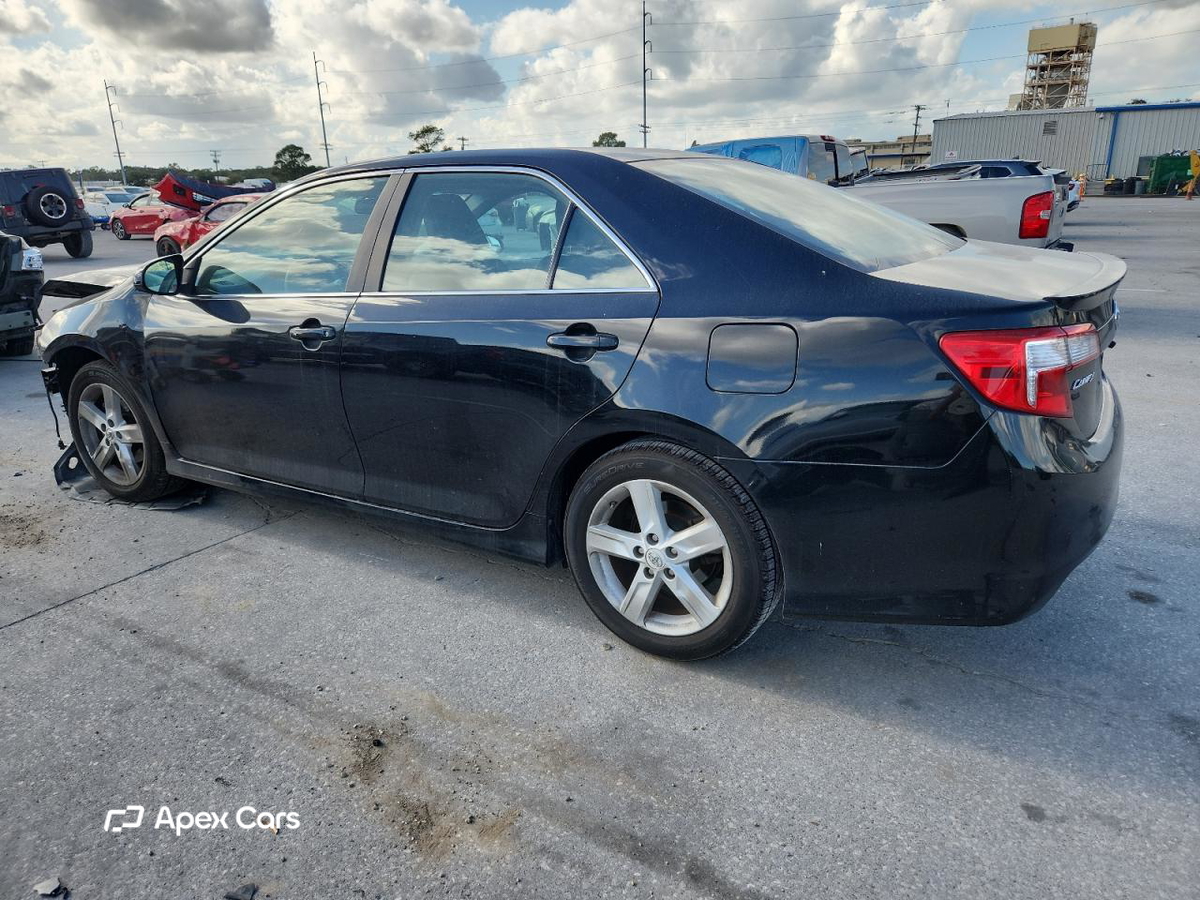 Toyota Camry 2012