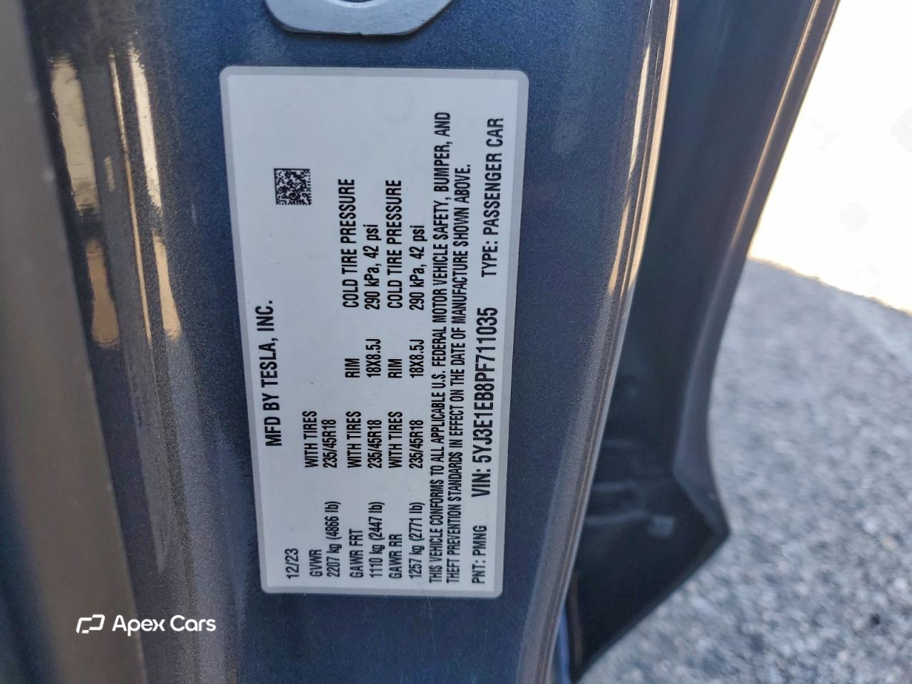 Tesla Model 3 2023
