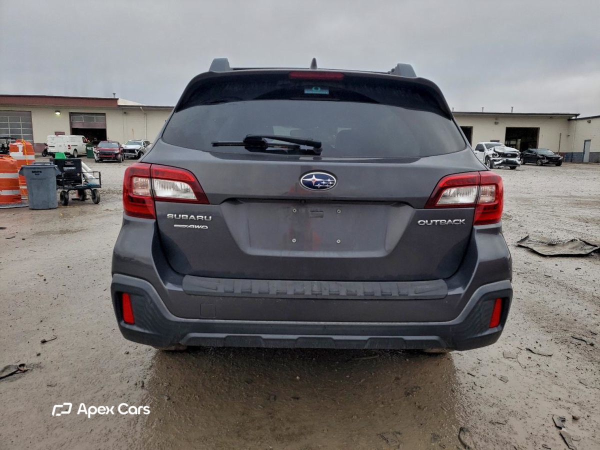 Subaru Outback 2018