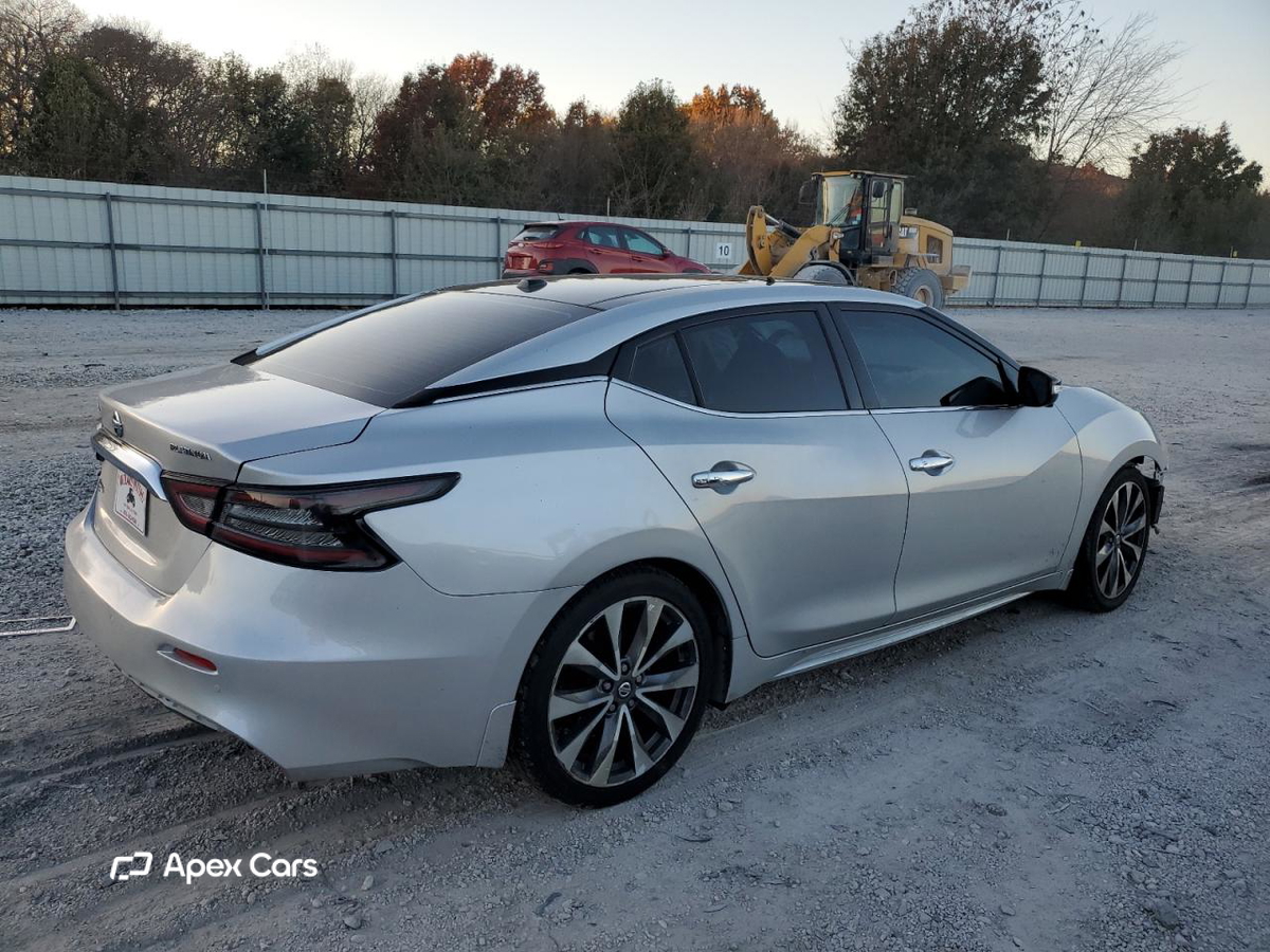 Nissan Maxima 2019
