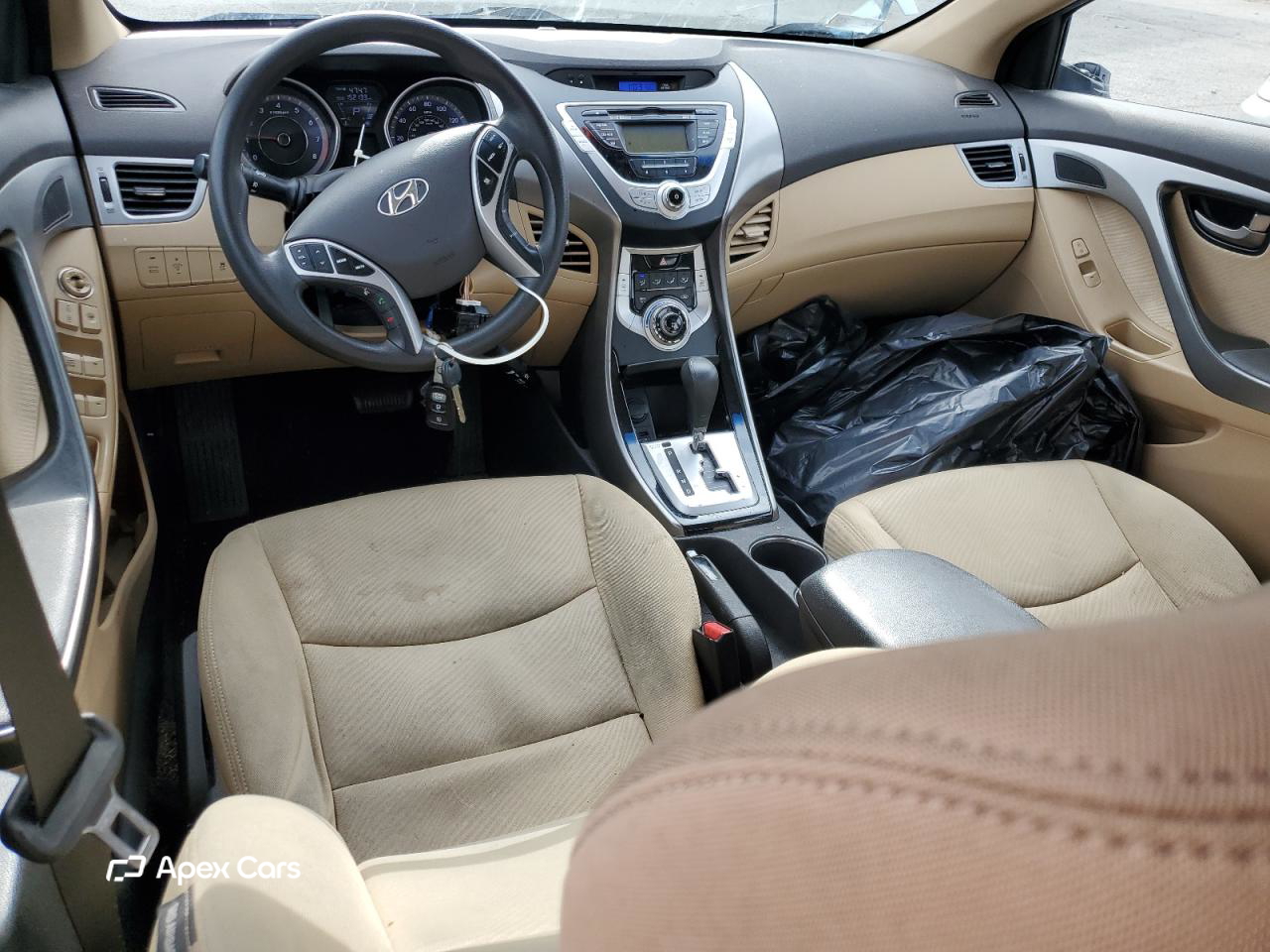 Hyundai Elantra 2012