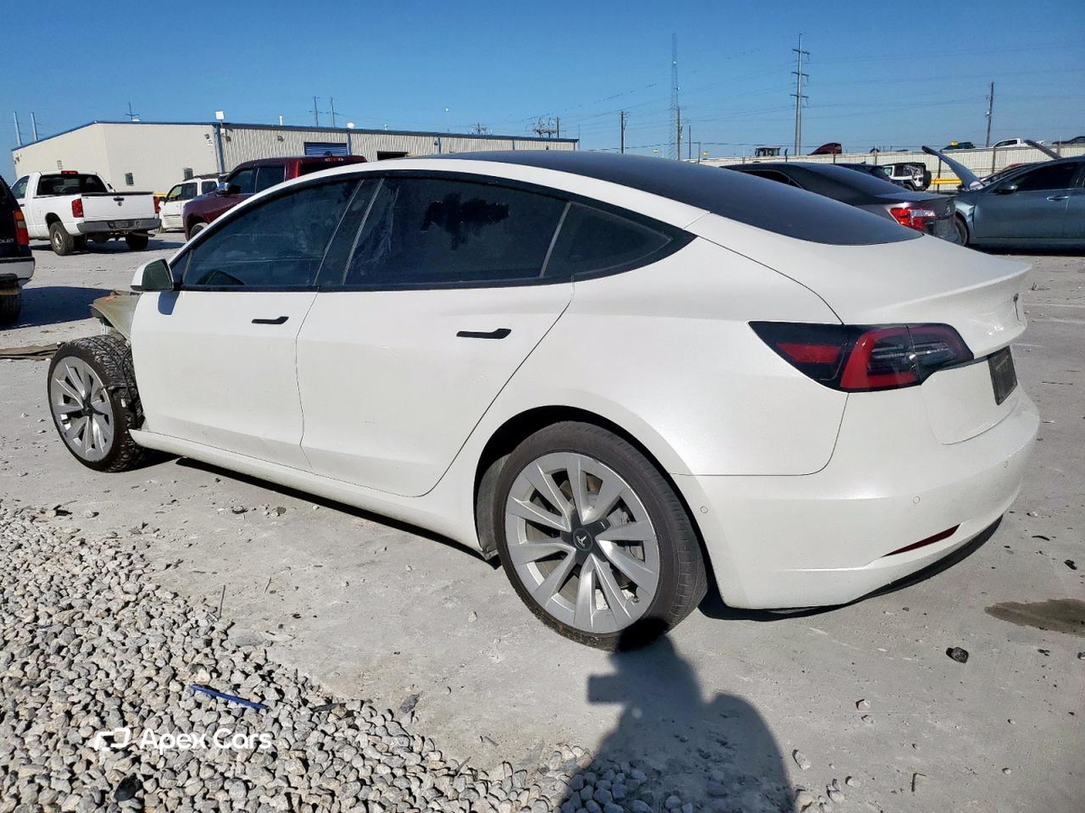 Tesla Model 3 2022