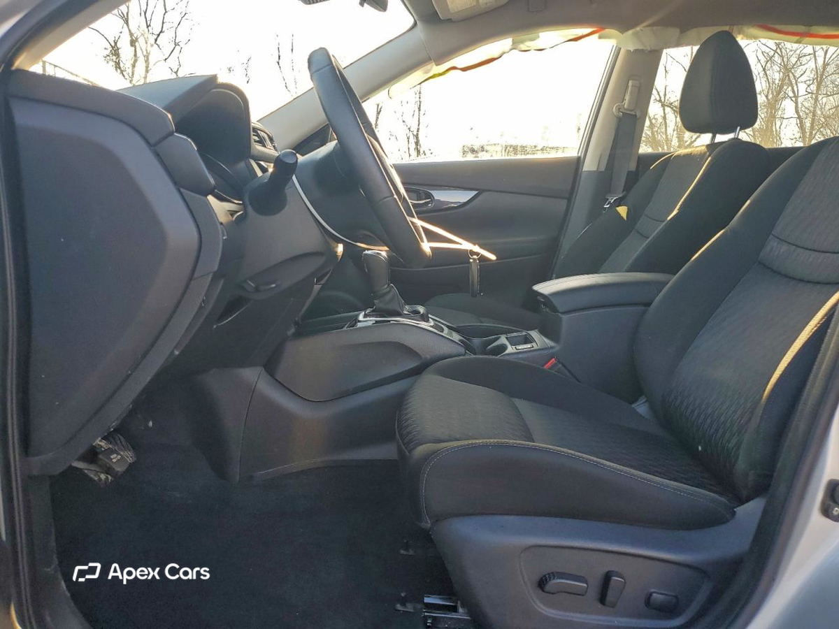 Nissan Rogue 2020