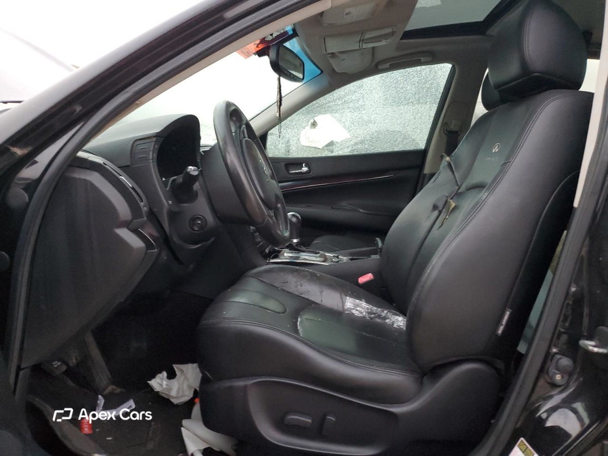 Infiniti G 2013