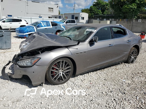 Maserati Ghibli 2015 - Image 1 of 13