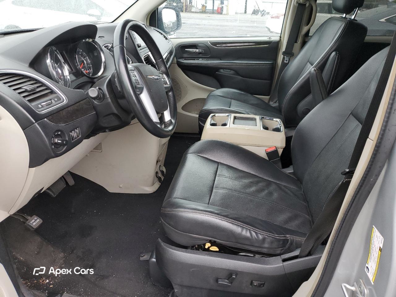 Chrysler Voyager 2012