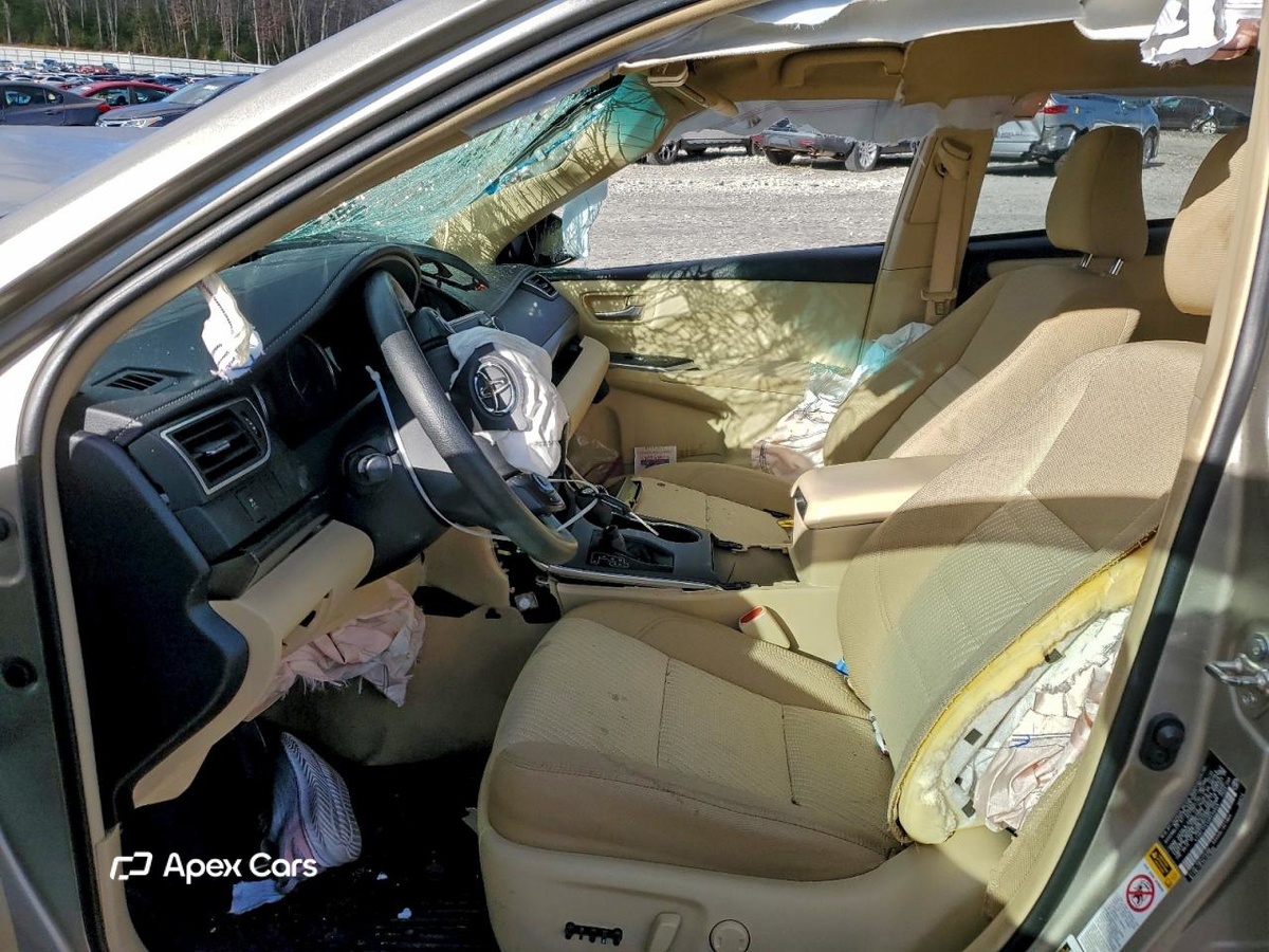 Toyota Camry 2016