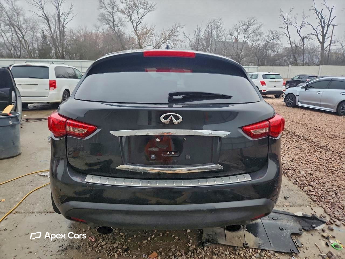Infiniti FX 2012