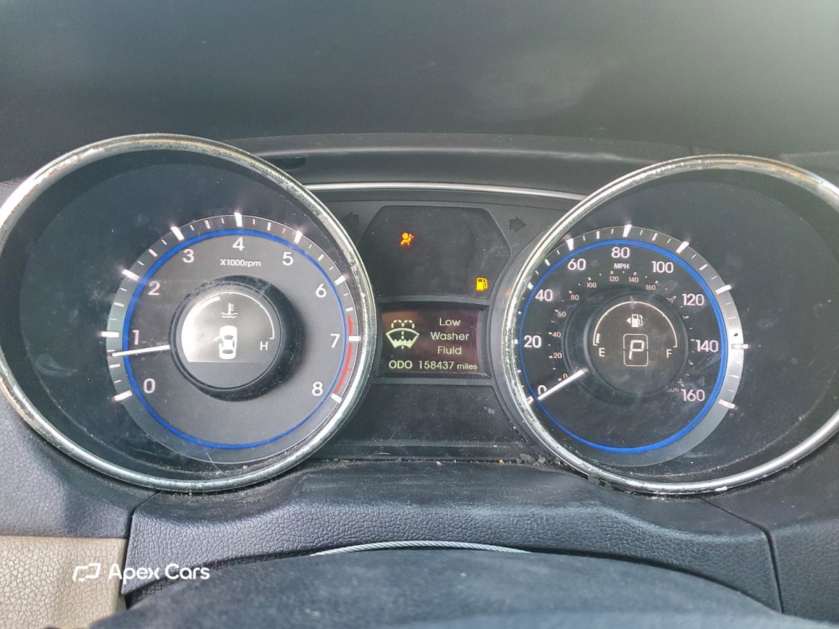 Hyundai Sonata 2011
