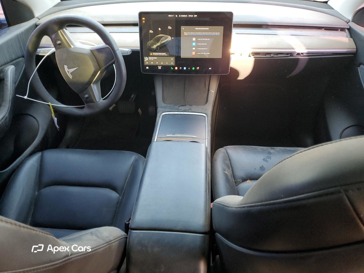 Tesla Model Y 2021