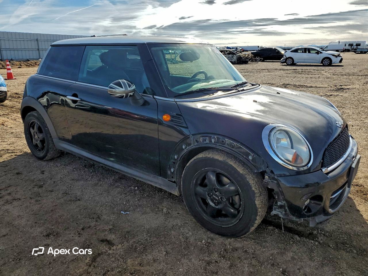 MINI Cooper 2011
