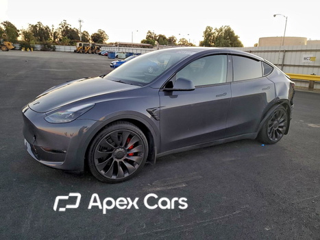 Tesla Model Y 2023 - Image 1 of 13