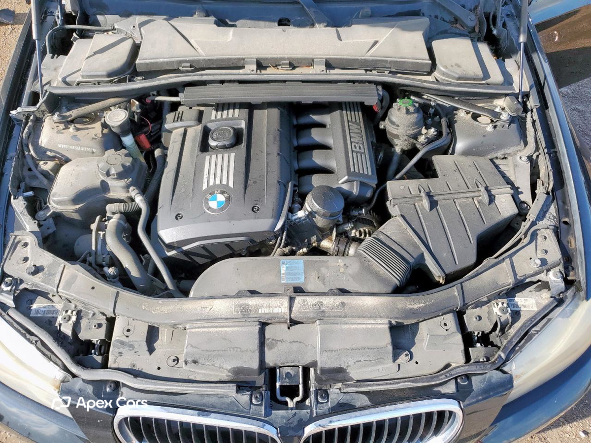 BMW Series 3 2010