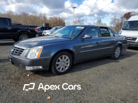 2011 Cadillac DTS - Image 1 of 5