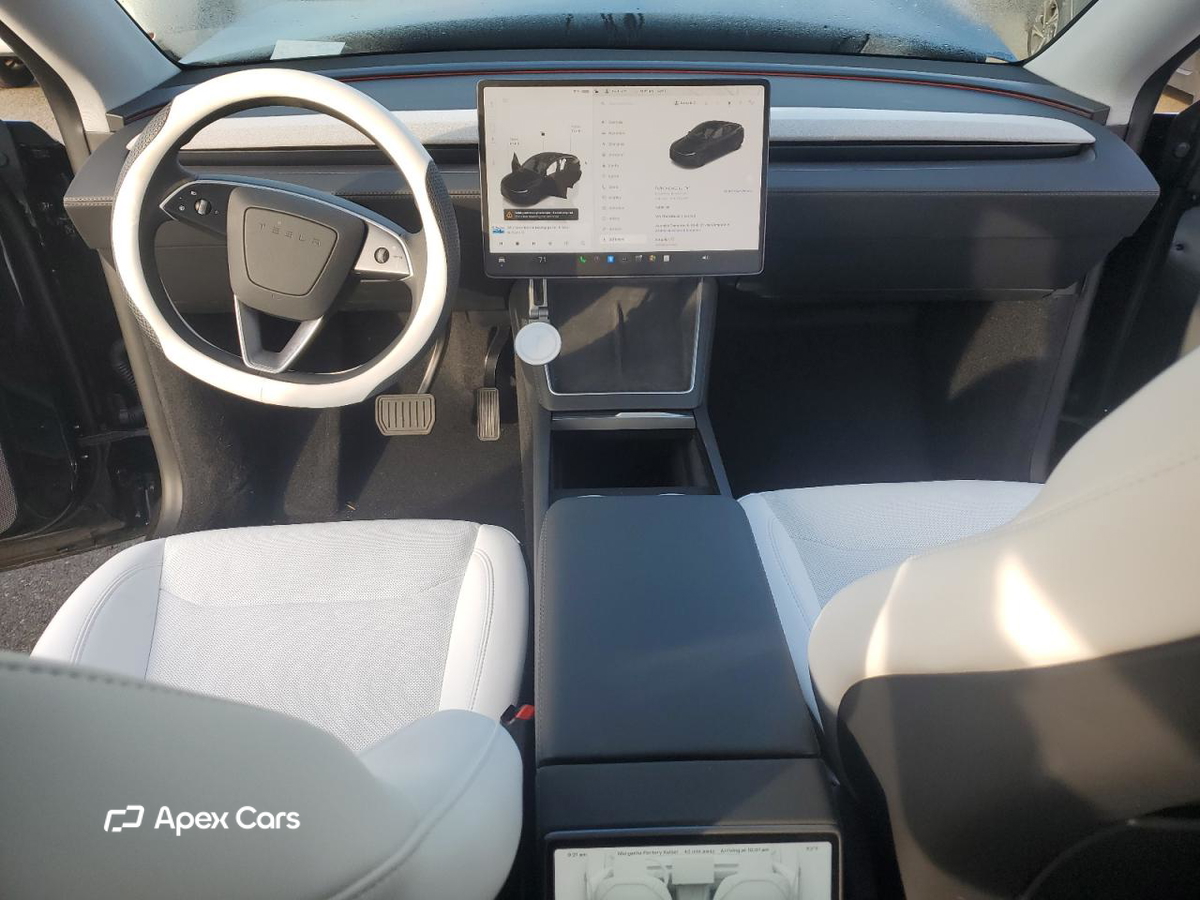 Tesla Model Y 2026