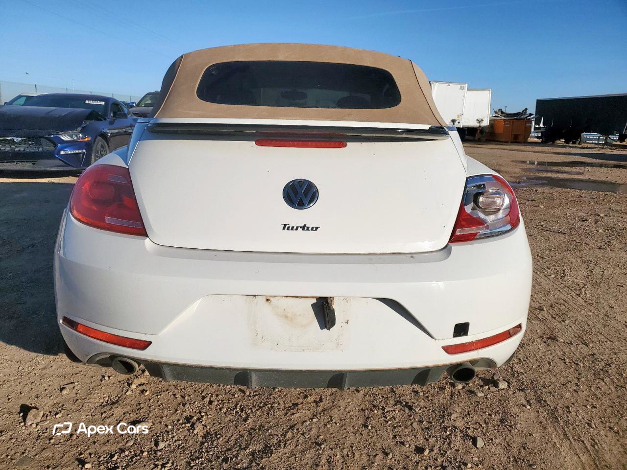 Volkswagen Beetle 2013