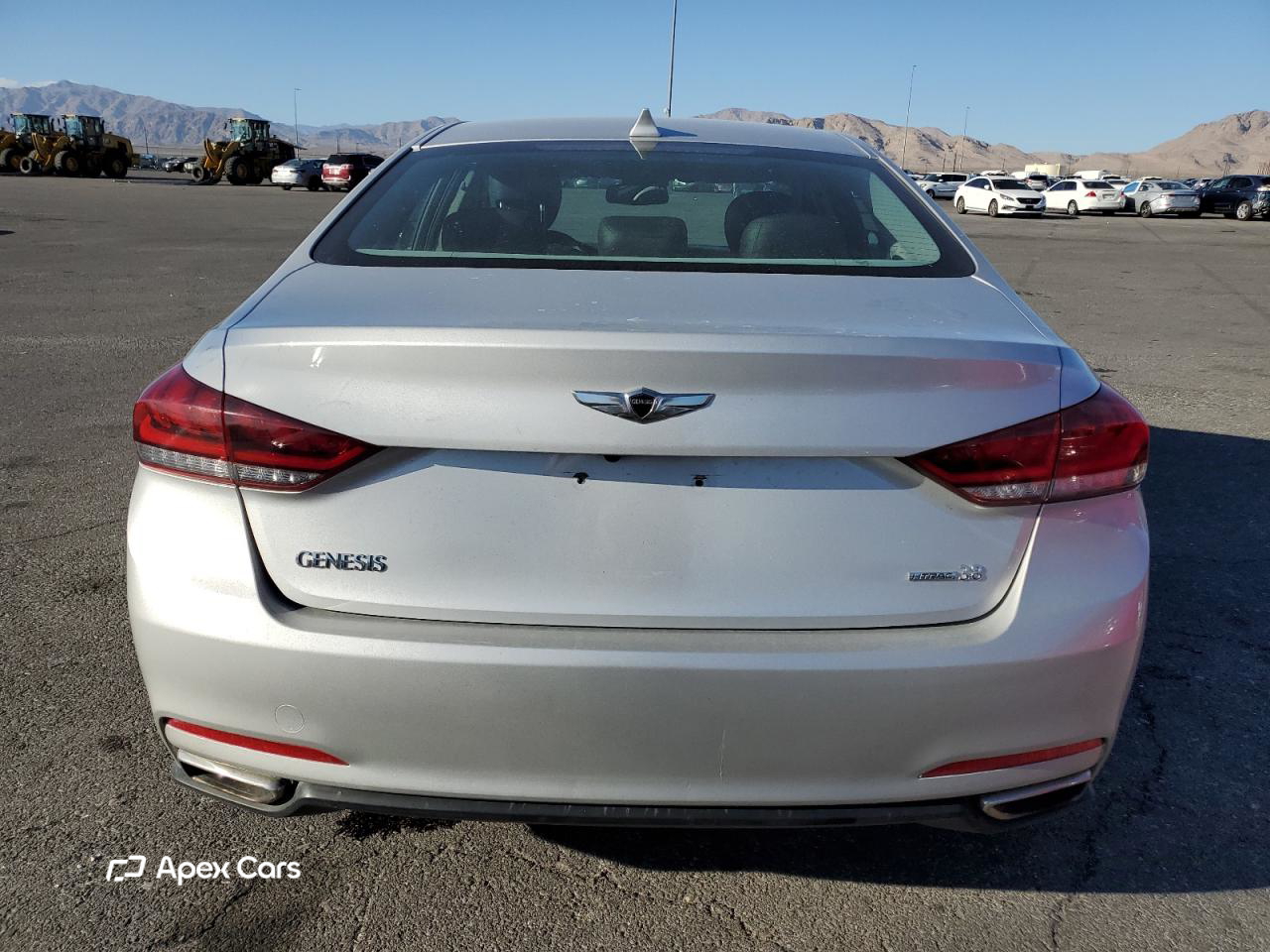 Hyundai Genesis 2015