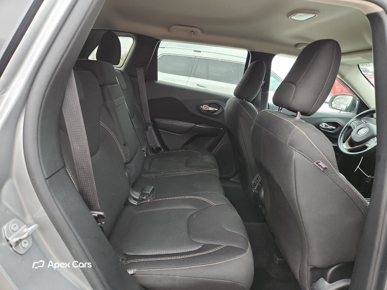 Jeep Cherokee 2016