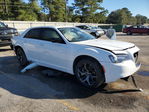 Chrysler 300 2023