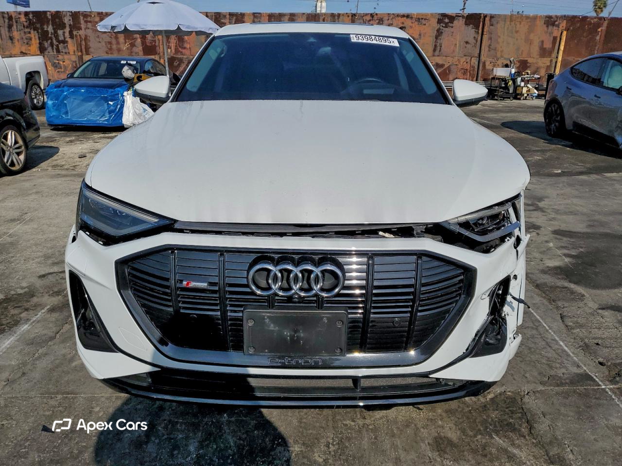 Audi e-tron 2021
