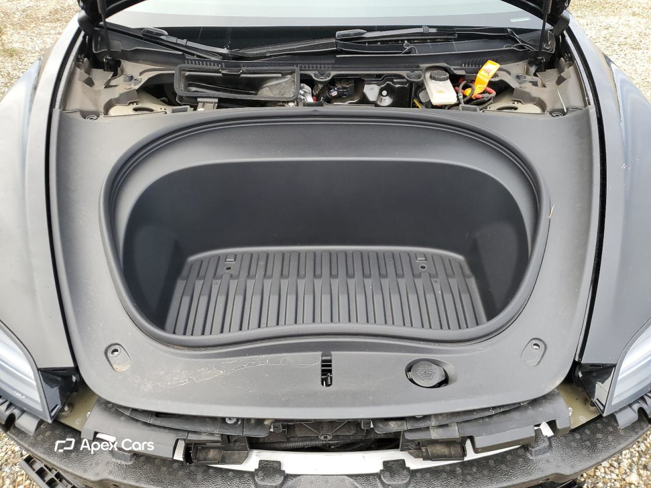 Tesla Model 3 2025