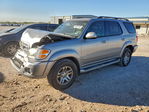 Toyota Sequoia 2004