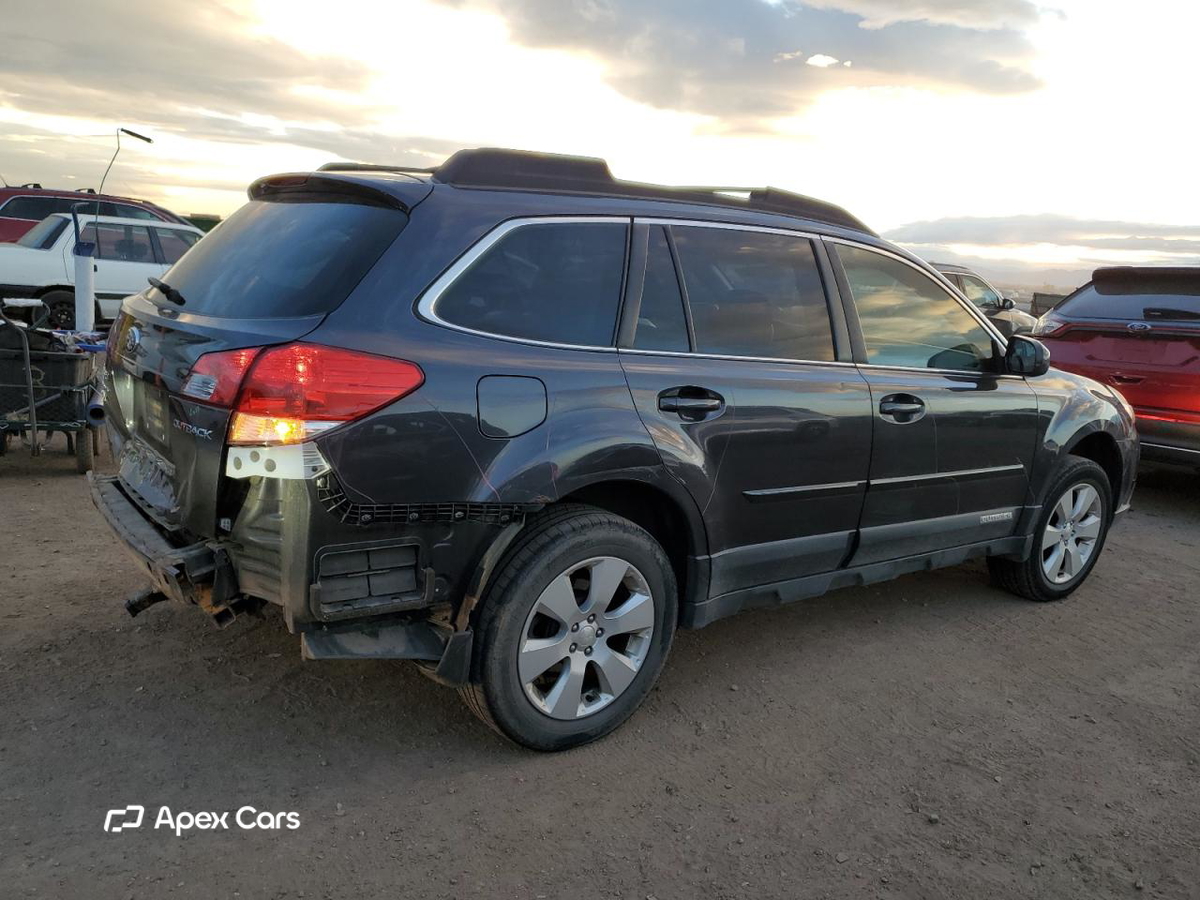 Subaru Outback 2012