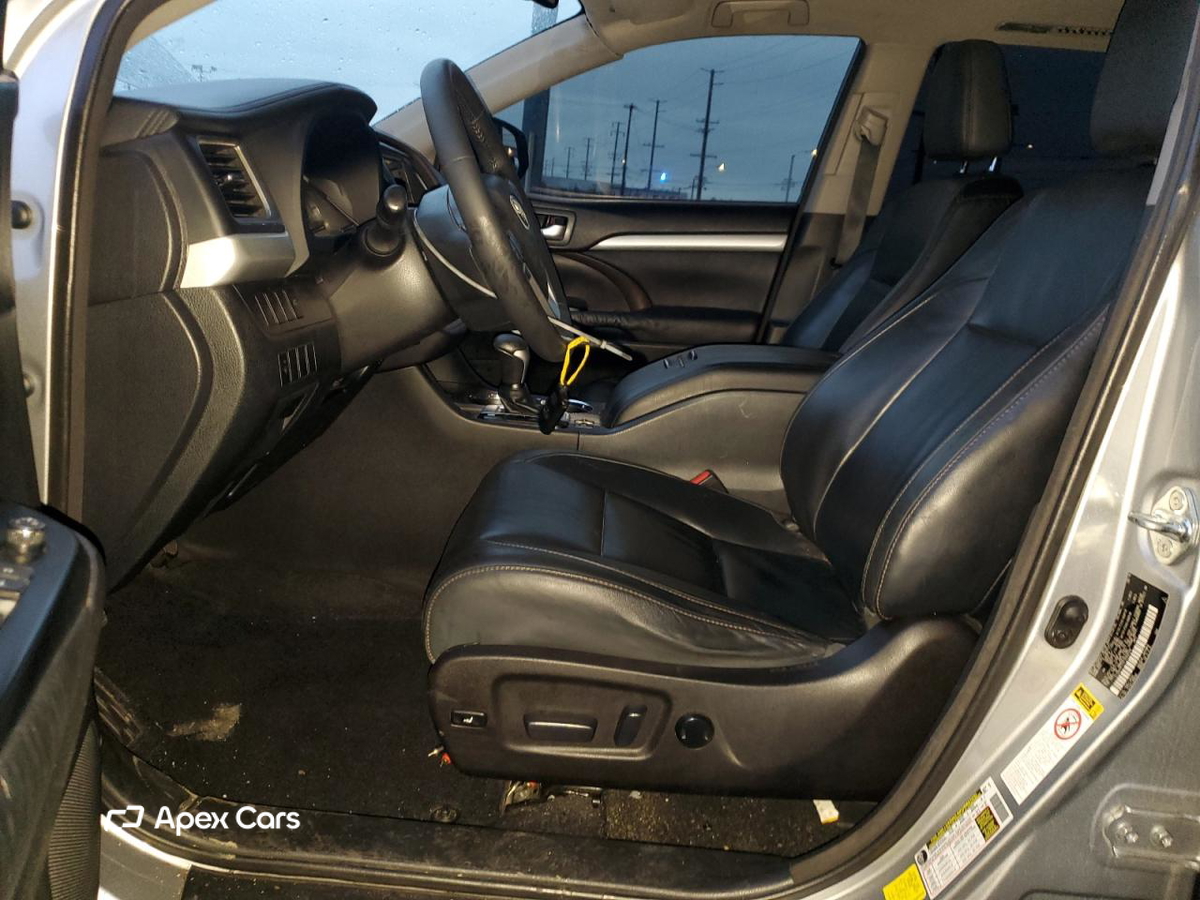 Toyota Highlander 2015