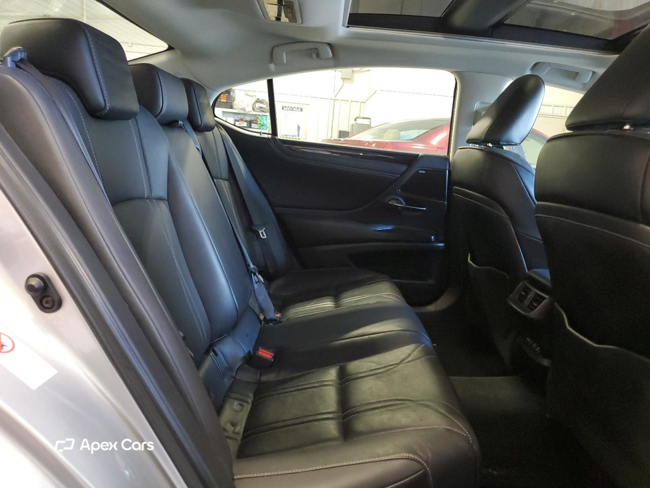 Lexus ES 2019