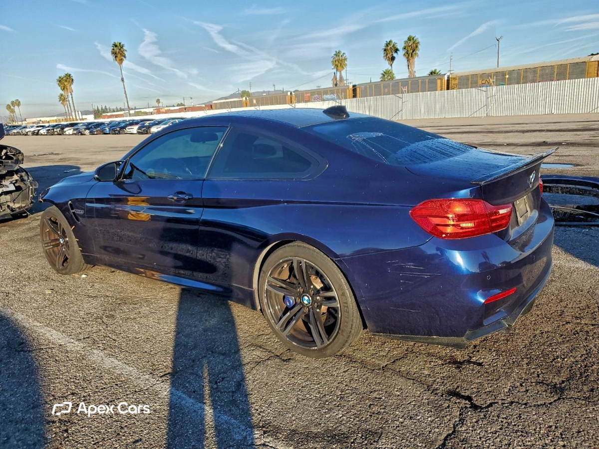 BMW M4 2016