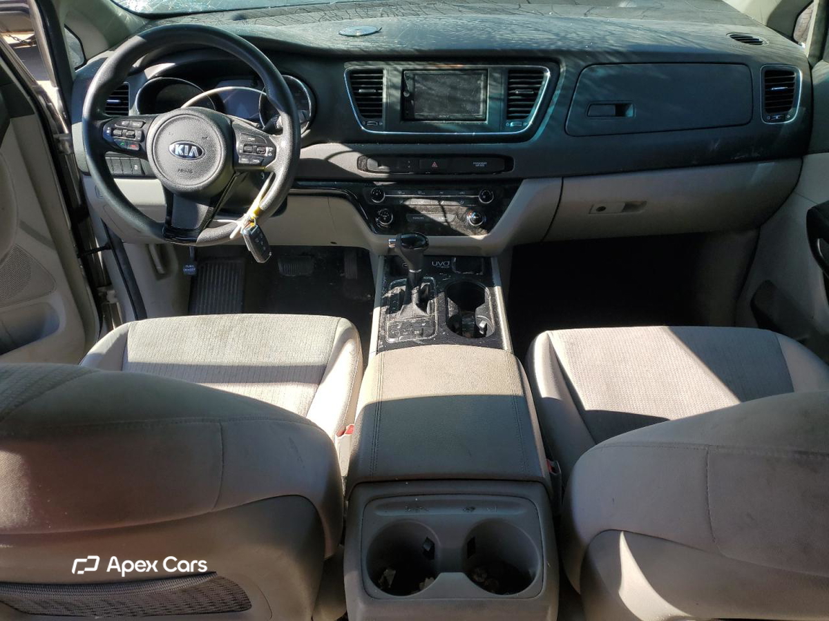 Kia Sedona 2016
