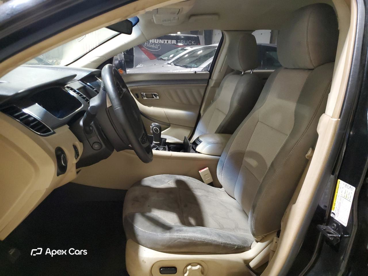 Ford Taurus 2015