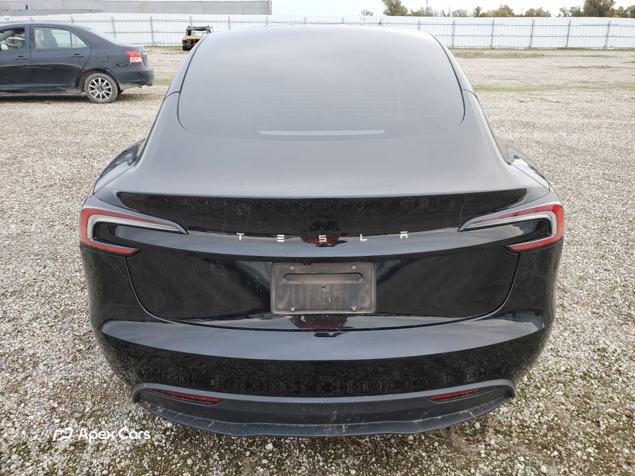Tesla Model 3 2025