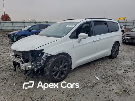 Chrysler Pacifica 2020 - Image 1 of 14