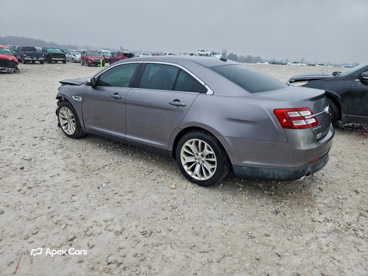 Ford Taurus 2013